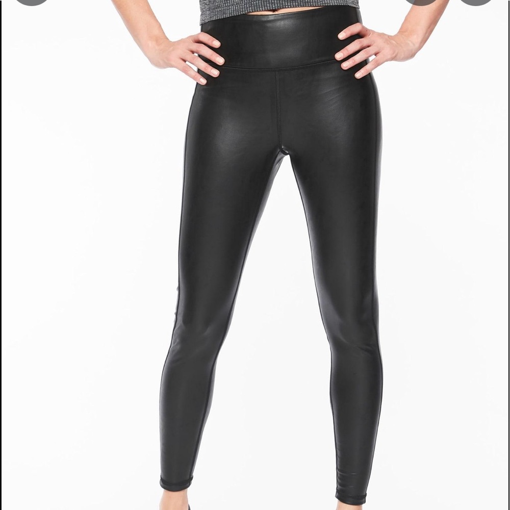 ⚜️ Athleta All Over Gleam Tight ⚜️
